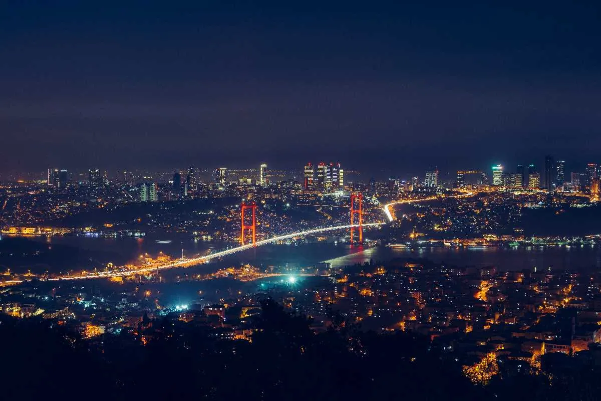 Photo of Istanbul at night