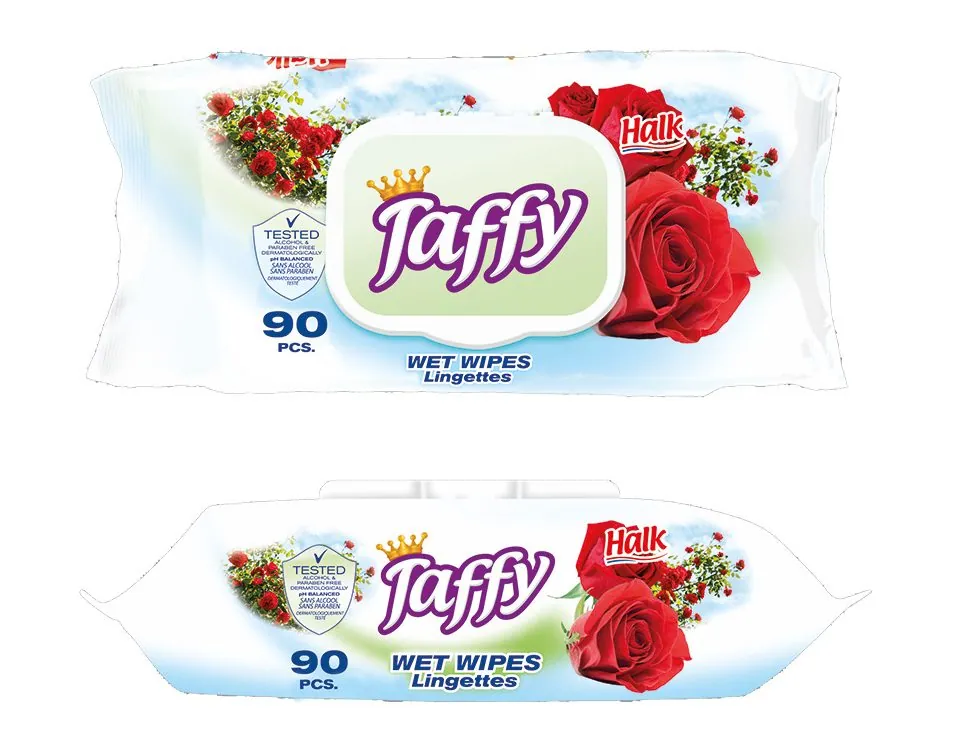 Deux paquets de lingettes Taffy, 90 pièces chacun.