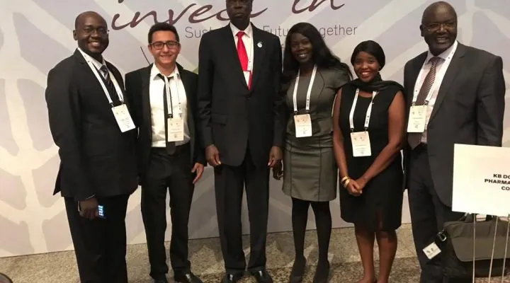 Notre Vice-Président, M. Mete Unal, avec des délégués de plusieurs pays Africains au Forum des Affaires Turquie-Afrique.