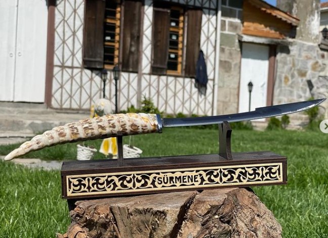 Surmene Knife